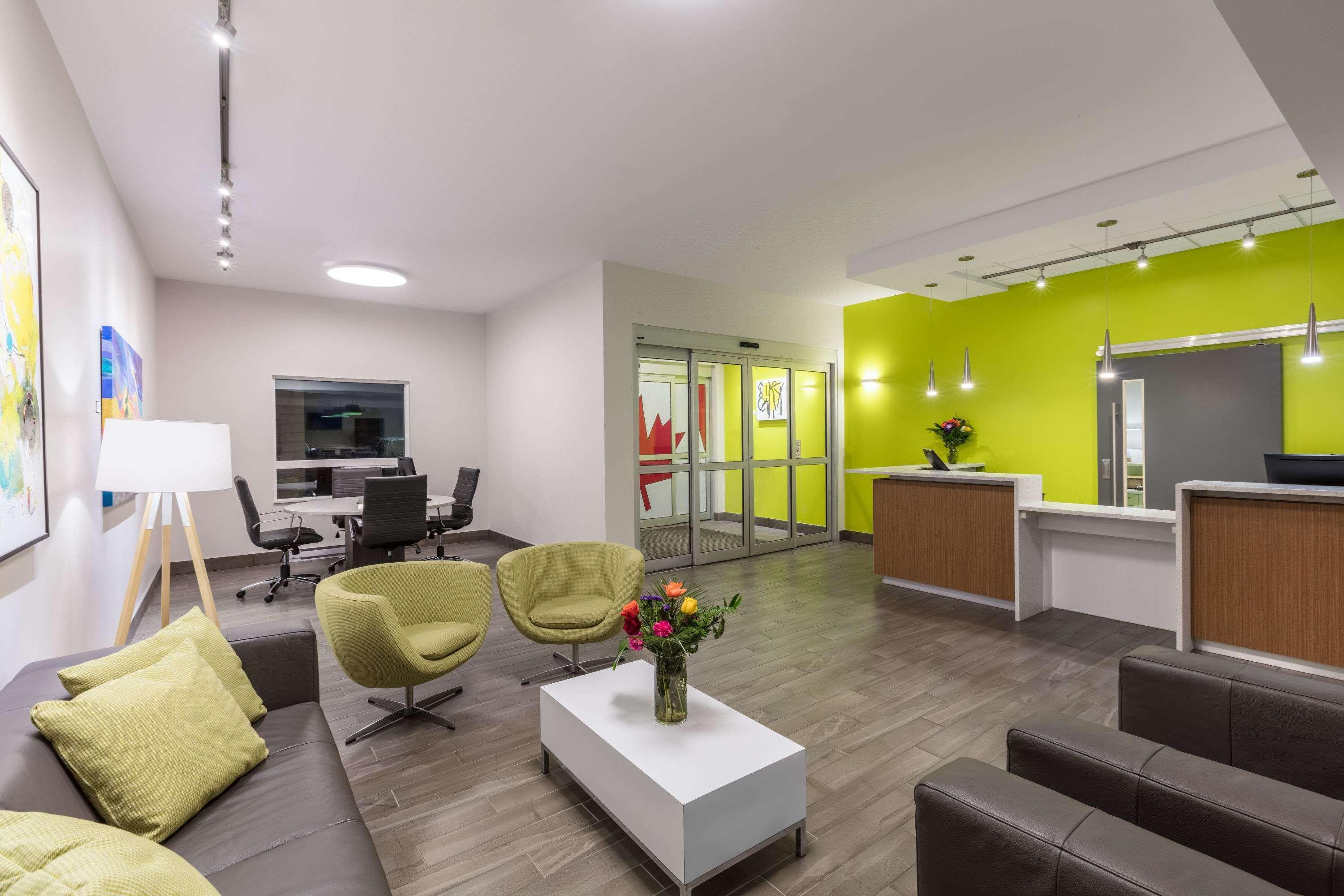 Super 8 By Wyndham Winnipeg East Mb Extérieur photo